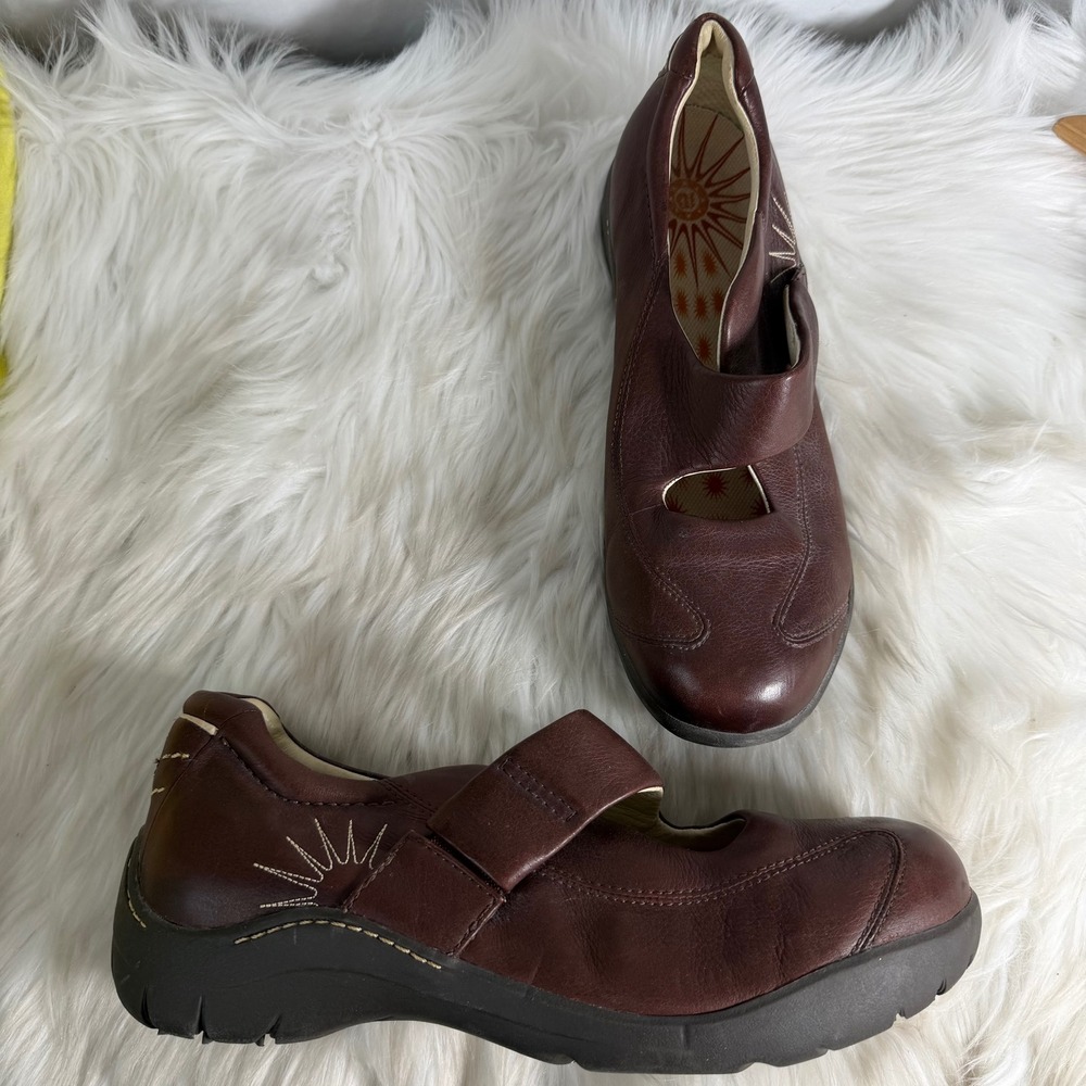 Dunham‎ Cloud Brown Leather Mary Jane Flat Shoes WCE810BR Womens Size 11 D Wide